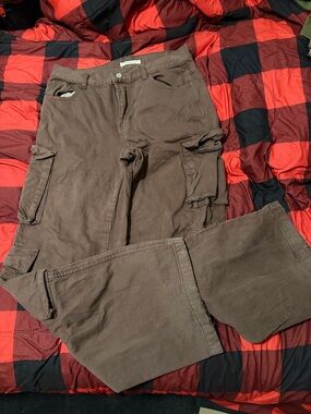 PacSun Brown Cargo Pants - Women's Utility Trousers